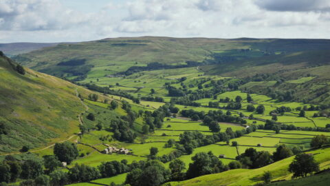 2015_Swaledale_from_Kisdon_Hill